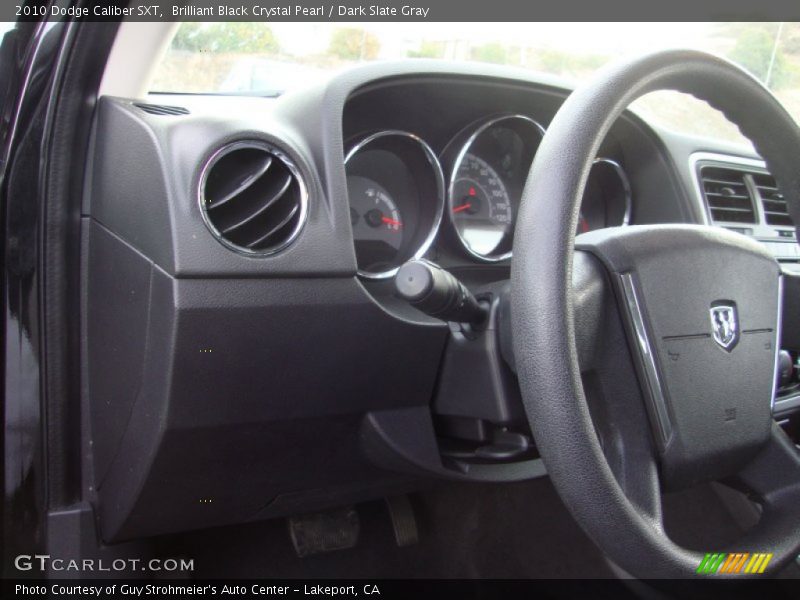 Brilliant Black Crystal Pearl / Dark Slate Gray 2010 Dodge Caliber SXT