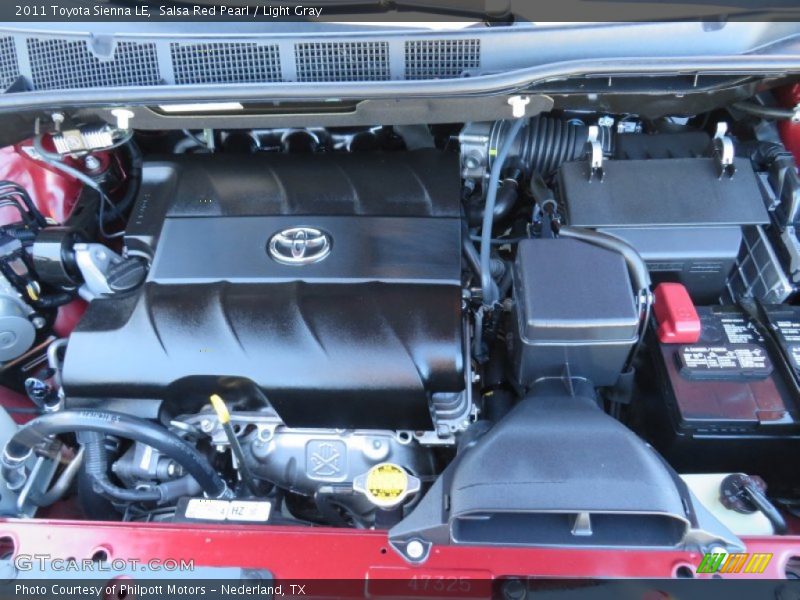 Salsa Red Pearl / Light Gray 2011 Toyota Sienna LE