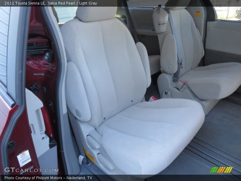 Salsa Red Pearl / Light Gray 2011 Toyota Sienna LE