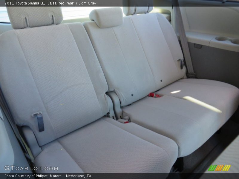Salsa Red Pearl / Light Gray 2011 Toyota Sienna LE