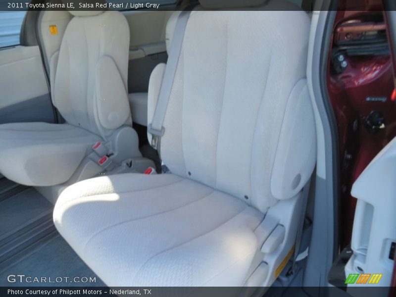Salsa Red Pearl / Light Gray 2011 Toyota Sienna LE