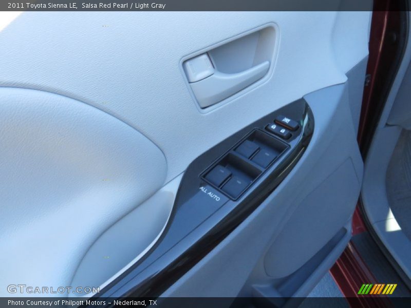 Salsa Red Pearl / Light Gray 2011 Toyota Sienna LE