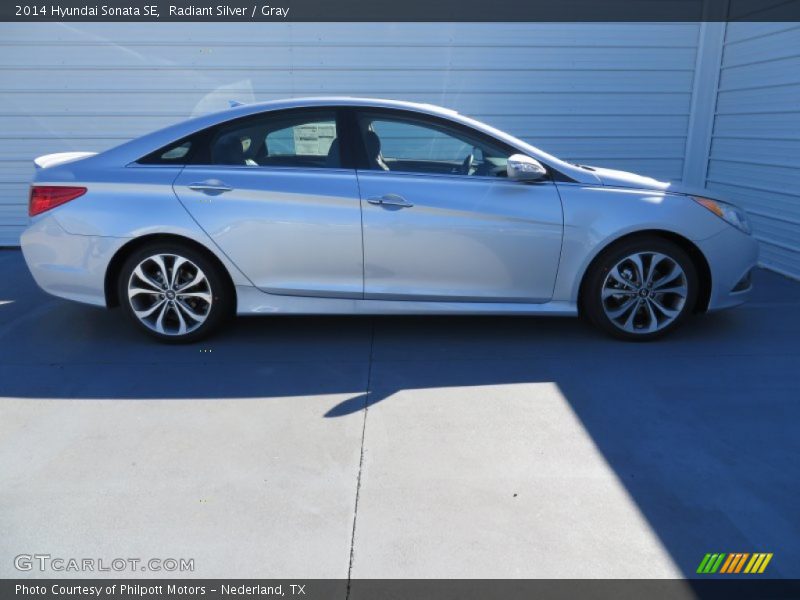 Radiant Silver / Gray 2014 Hyundai Sonata SE