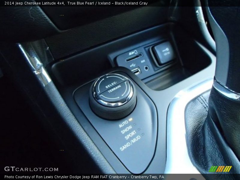 True Blue Pearl / Iceland - Black/Iceland Gray 2014 Jeep Cherokee Latitude 4x4