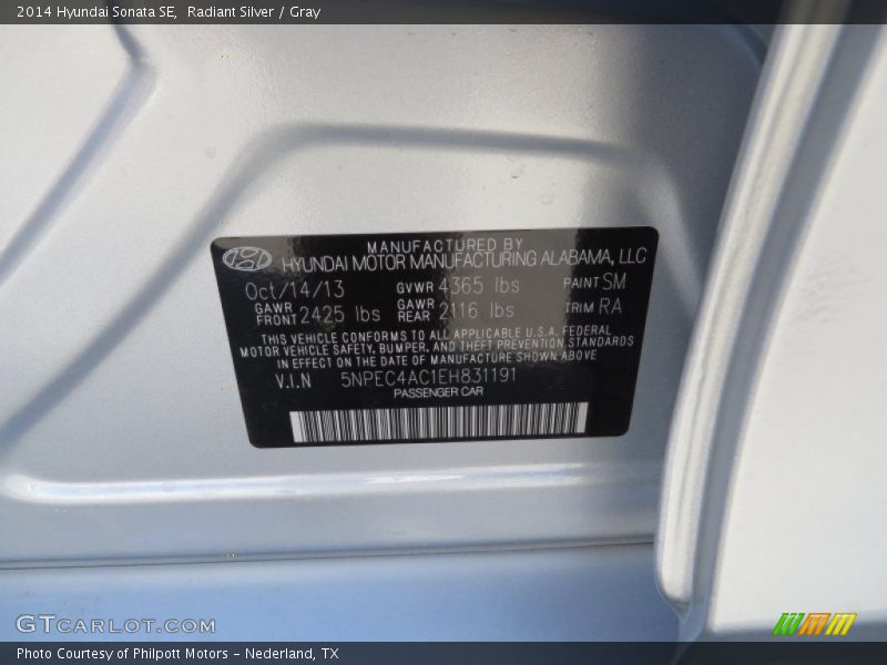 Radiant Silver / Gray 2014 Hyundai Sonata SE