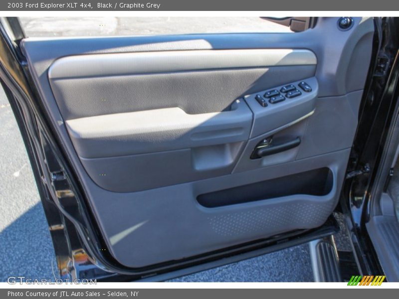 Black / Graphite Grey 2003 Ford Explorer XLT 4x4