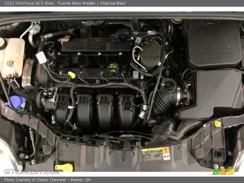 Tuxedo Black Metallic / Charcoal Black 2012 Ford Focus SE 5-Door