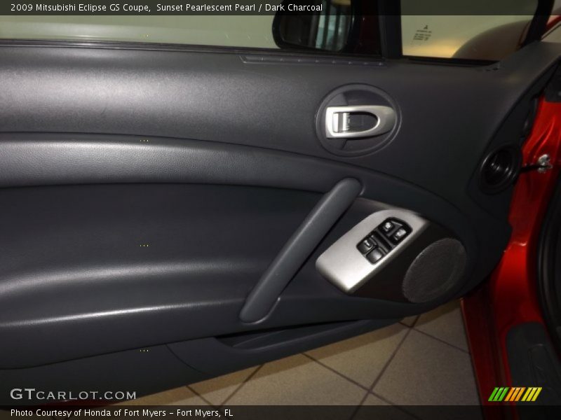 Sunset Pearlescent Pearl / Dark Charcoal 2009 Mitsubishi Eclipse GS Coupe