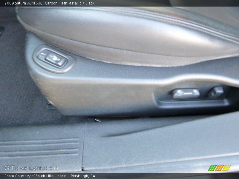 Carbon Flash Metallic / Black 2009 Saturn Aura XR
