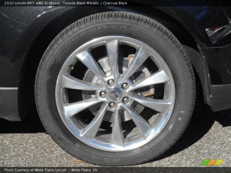 Tuxedo Black Metallic / Charcoal Black 2010 Lincoln MKT AWD EcoBoost
