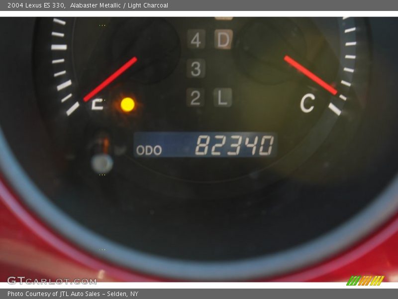 Alabaster Metallic / Light Charcoal 2004 Lexus ES 330