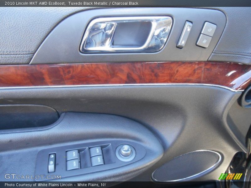 Tuxedo Black Metallic / Charcoal Black 2010 Lincoln MKT AWD EcoBoost
