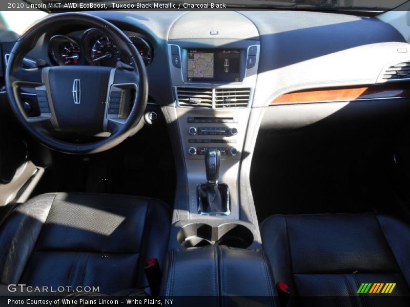 Tuxedo Black Metallic / Charcoal Black 2010 Lincoln MKT AWD EcoBoost