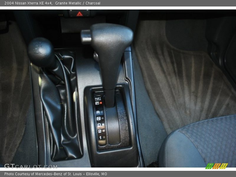 Granite Metallic / Charcoal 2004 Nissan Xterra XE 4x4