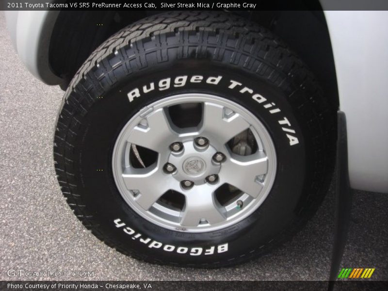 Silver Streak Mica / Graphite Gray 2011 Toyota Tacoma V6 SR5 PreRunner Access Cab