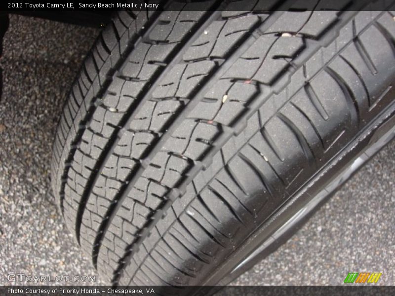 Sandy Beach Metallic / Ivory 2012 Toyota Camry LE