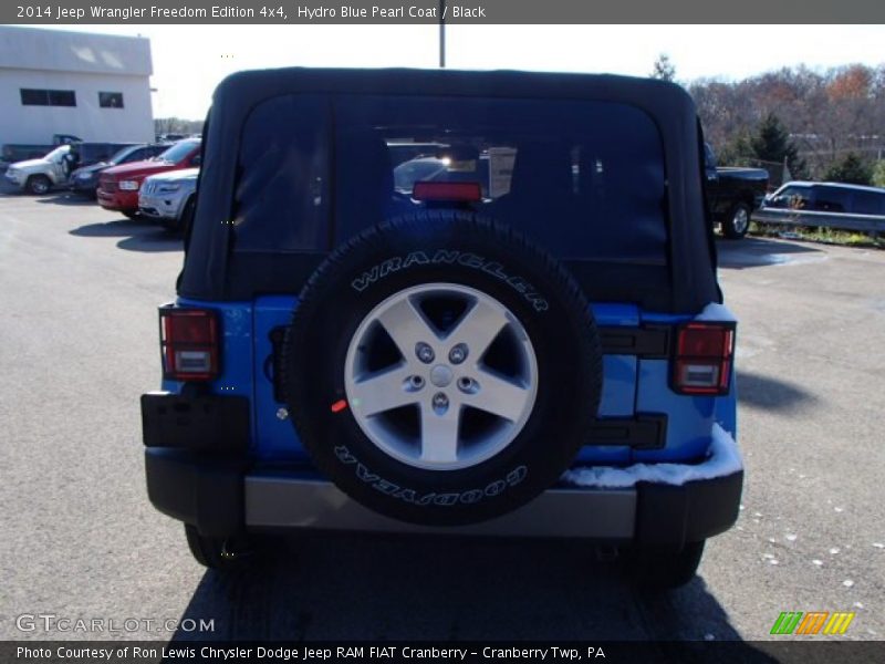 Hydro Blue Pearl Coat / Black 2014 Jeep Wrangler Freedom Edition 4x4