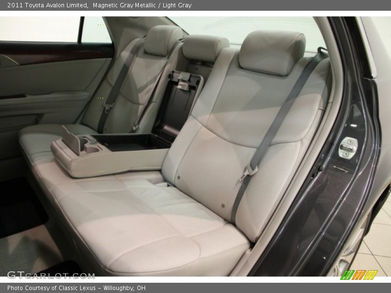 Magnetic Gray Metallic / Light Gray 2011 Toyota Avalon Limited