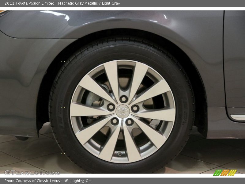 Magnetic Gray Metallic / Light Gray 2011 Toyota Avalon Limited