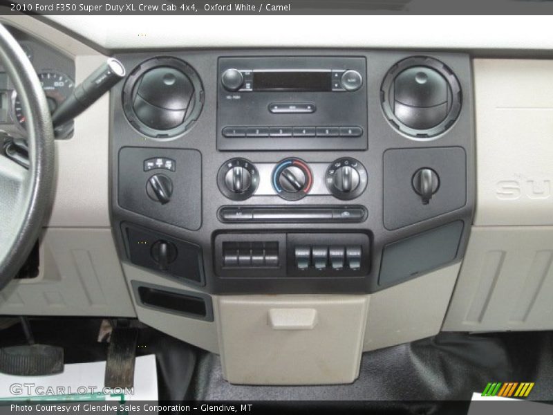 Oxford White / Camel 2010 Ford F350 Super Duty XL Crew Cab 4x4