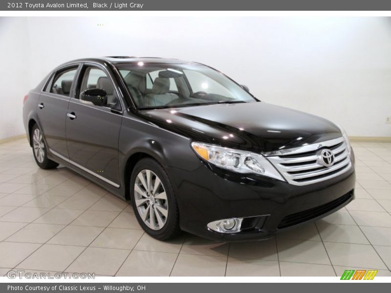 Black / Light Gray 2012 Toyota Avalon Limited