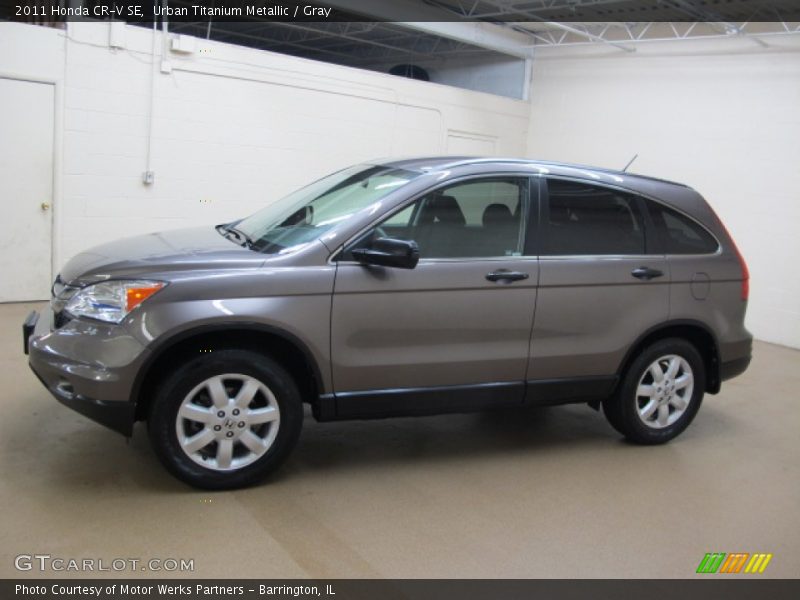 Urban Titanium Metallic / Gray 2011 Honda CR-V SE