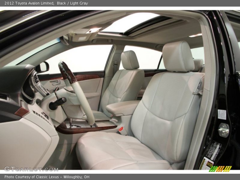 Black / Light Gray 2012 Toyota Avalon Limited
