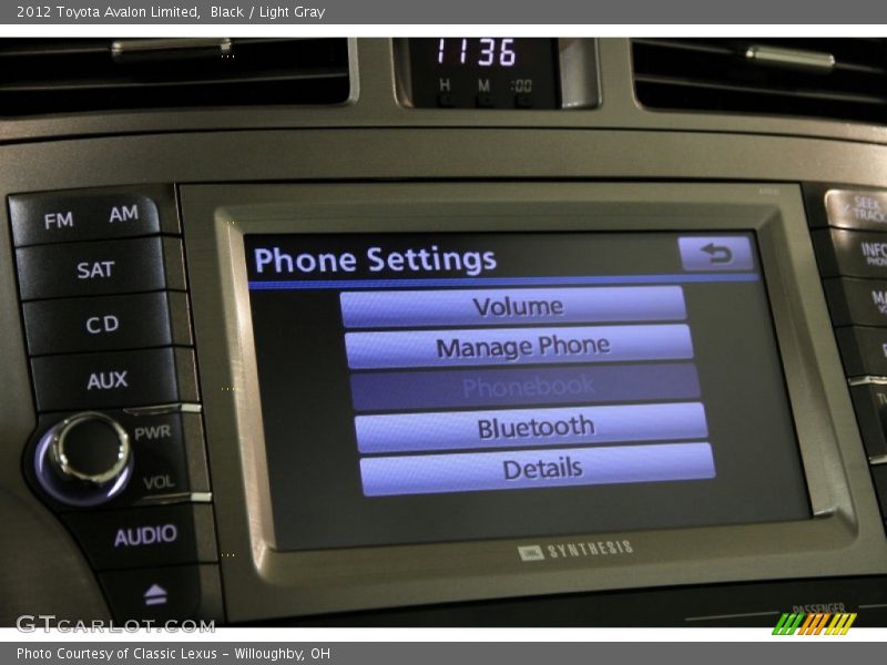 Black / Light Gray 2012 Toyota Avalon Limited