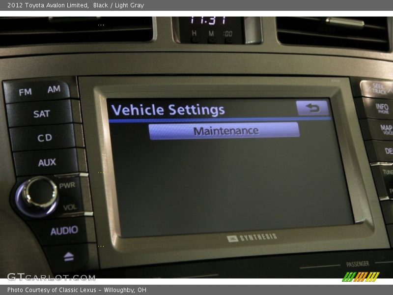 Black / Light Gray 2012 Toyota Avalon Limited