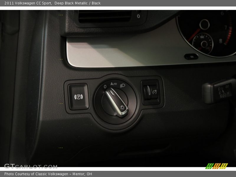 Deep Black Metallic / Black 2011 Volkswagen CC Sport