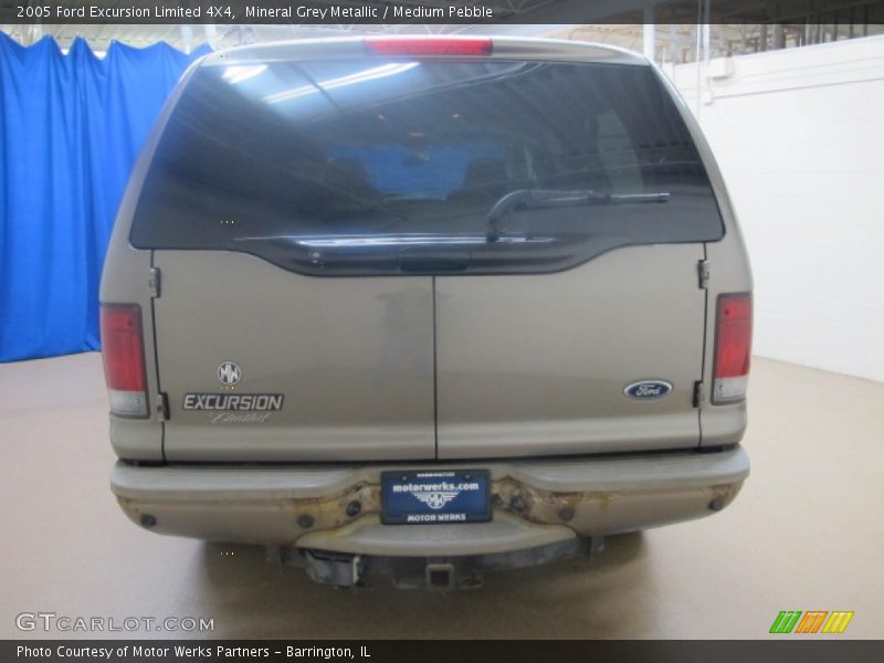 Mineral Grey Metallic / Medium Pebble 2005 Ford Excursion Limited 4X4