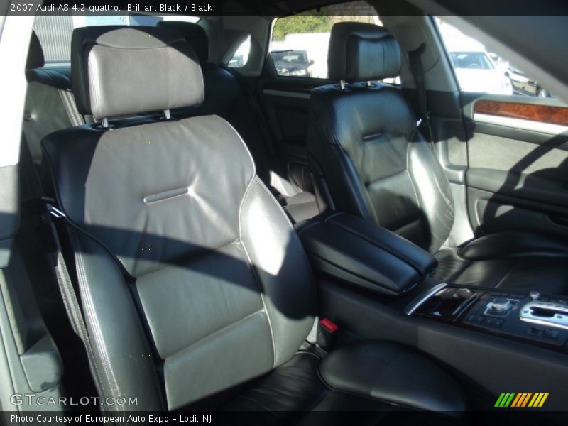 Brilliant Black / Black 2007 Audi A8 4.2 quattro