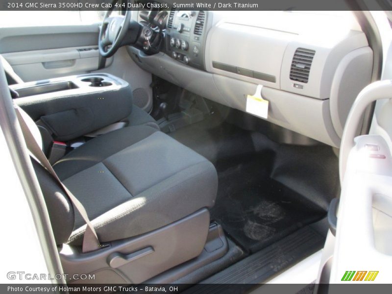 Summit White / Dark Titanium 2014 GMC Sierra 3500HD Crew Cab 4x4 Dually Chassis