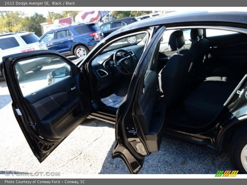 Black / Black 2013 Dodge Avenger SE