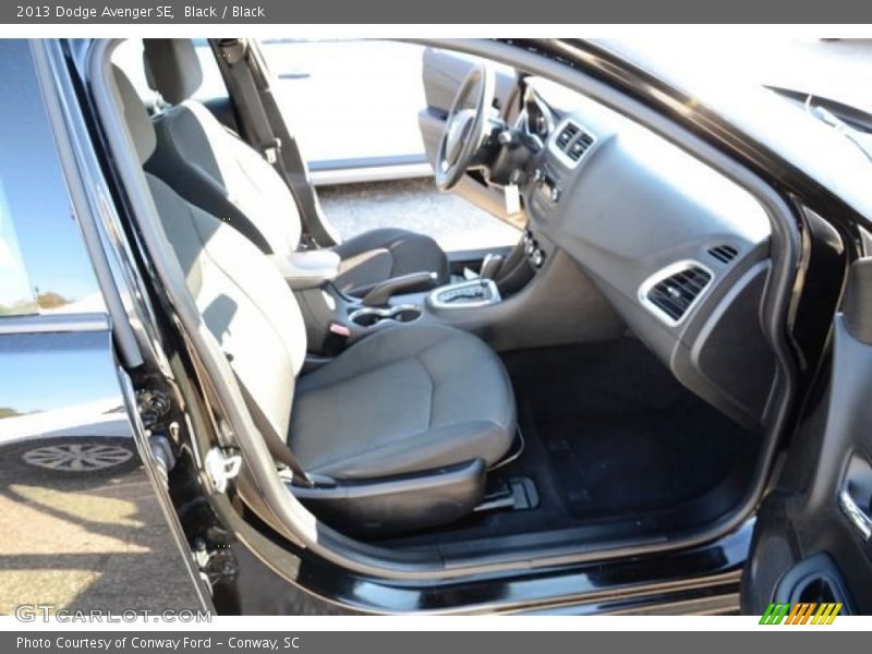 Black / Black 2013 Dodge Avenger SE