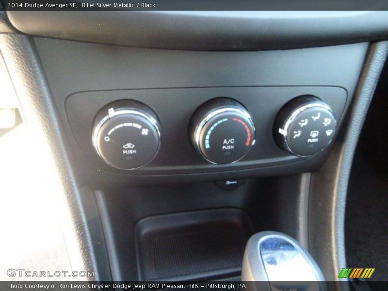 Billet Silver Metallic / Black 2014 Dodge Avenger SE