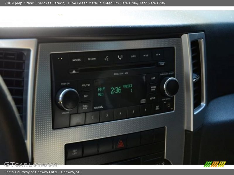 Olive Green Metallic / Medium Slate Gray/Dark Slate Gray 2009 Jeep Grand Cherokee Laredo