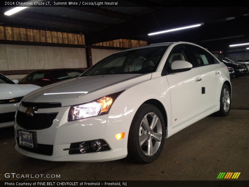 Summit White / Cocoa/Light Neutral 2014 Chevrolet Cruze LT