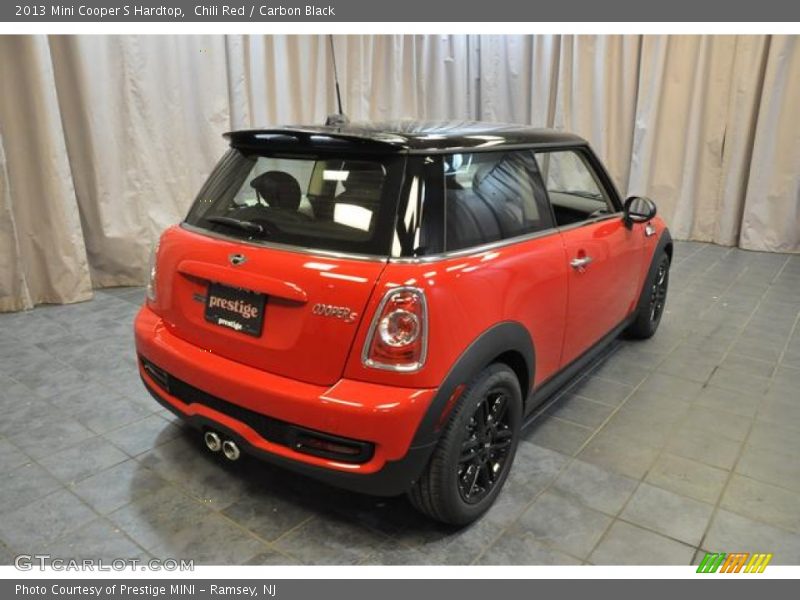 Chili Red / Carbon Black 2013 Mini Cooper S Hardtop