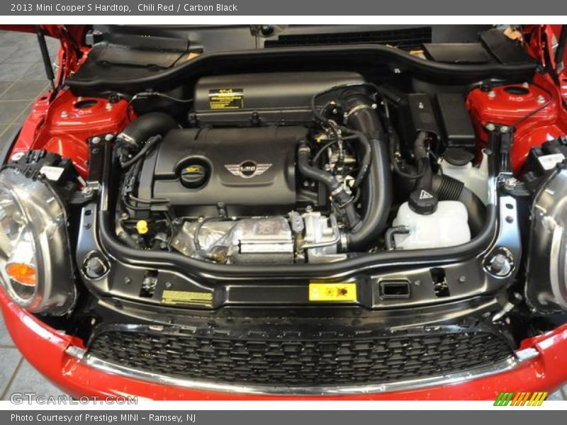 Chili Red / Carbon Black 2013 Mini Cooper S Hardtop