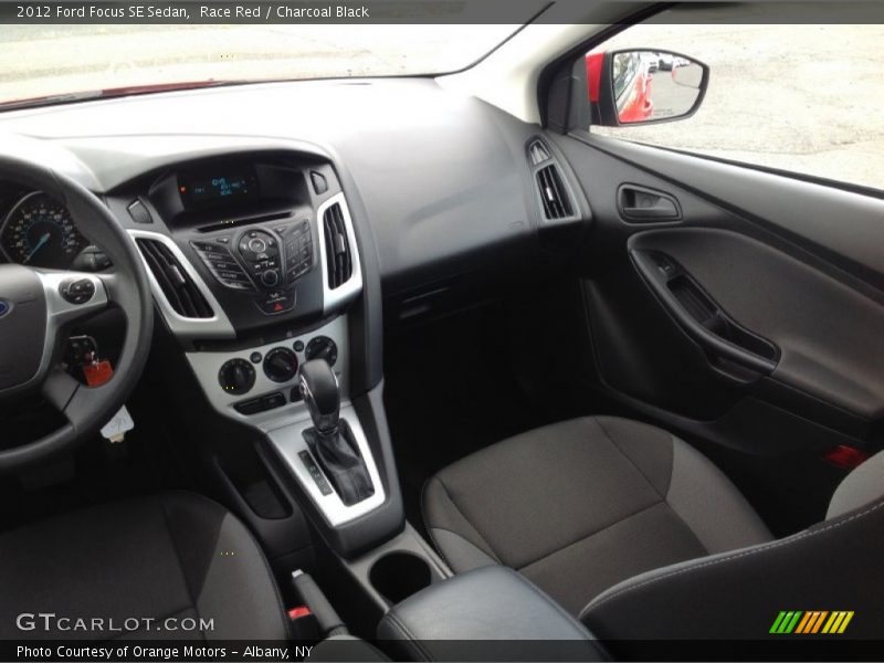 Race Red / Charcoal Black 2012 Ford Focus SE Sedan