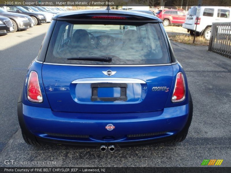 Hyper Blue Metallic / Panther Black 2006 Mini Cooper S Hardtop