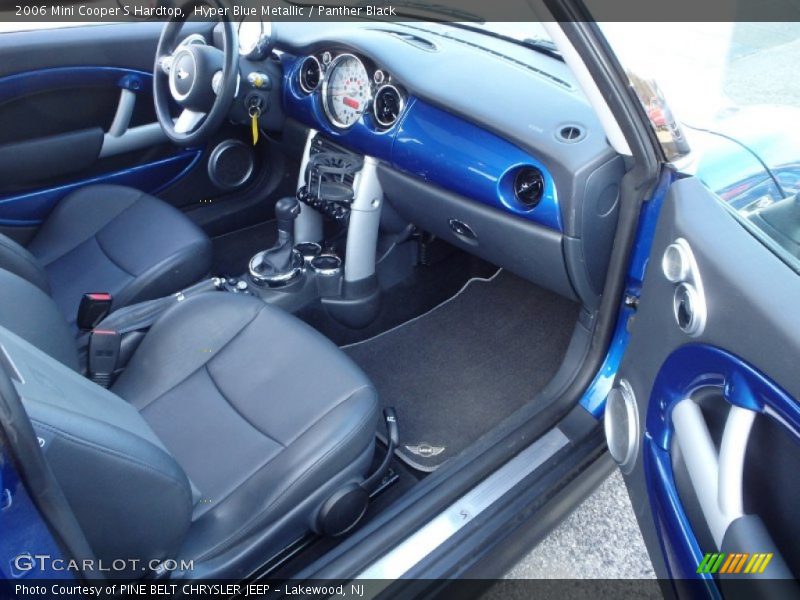 Hyper Blue Metallic / Panther Black 2006 Mini Cooper S Hardtop