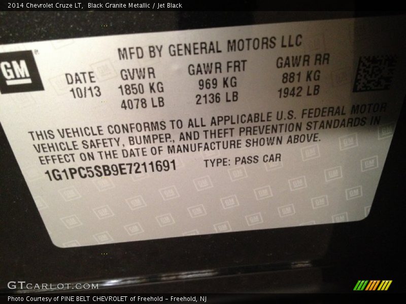 Black Granite Metallic / Jet Black 2014 Chevrolet Cruze LT