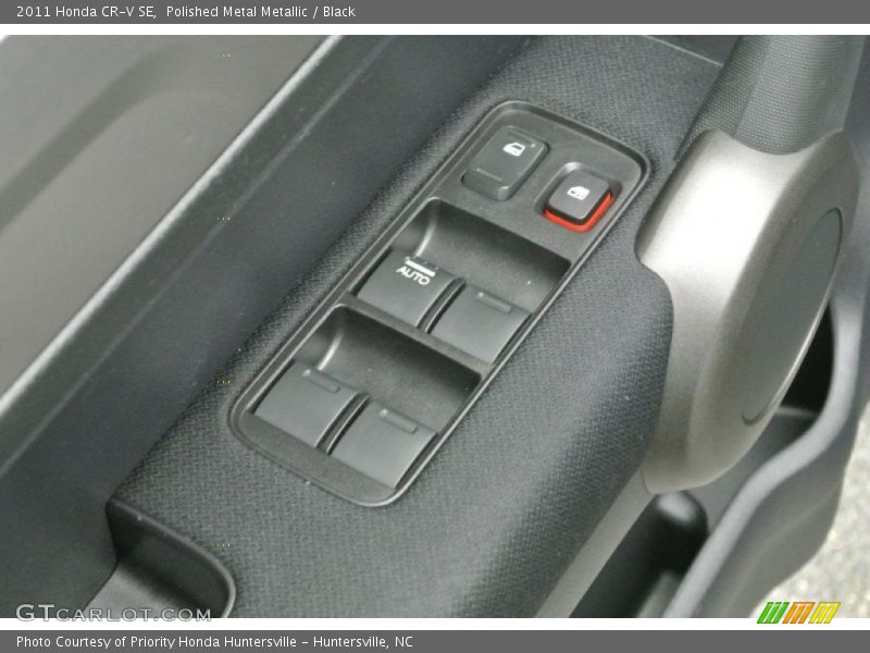 Polished Metal Metallic / Black 2011 Honda CR-V SE