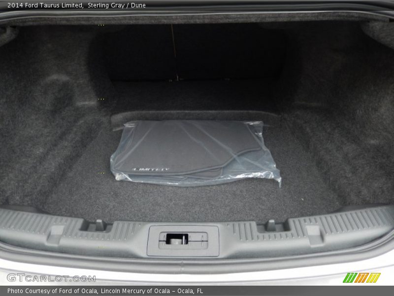  2014 Taurus Limited Trunk