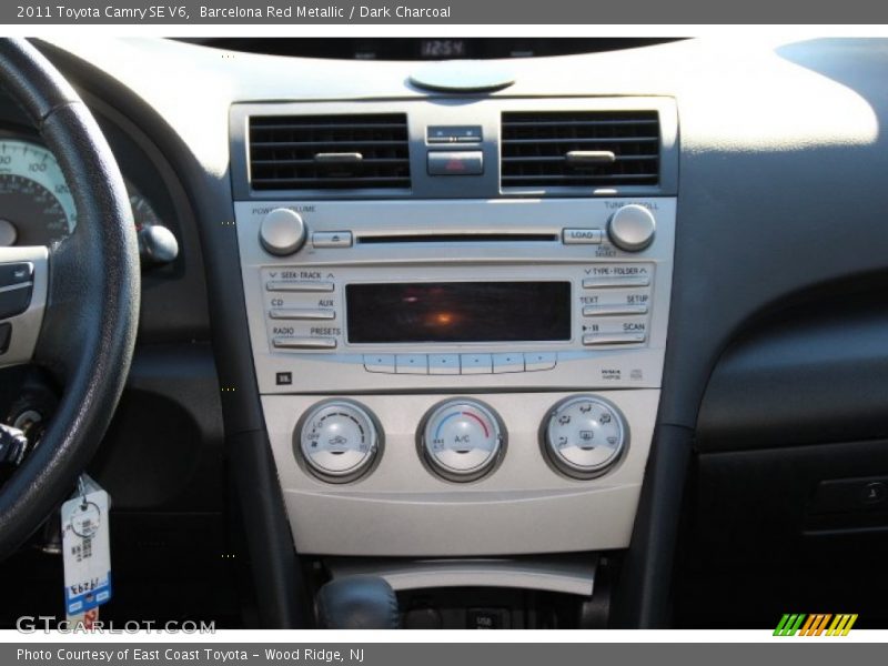 Barcelona Red Metallic / Dark Charcoal 2011 Toyota Camry SE V6