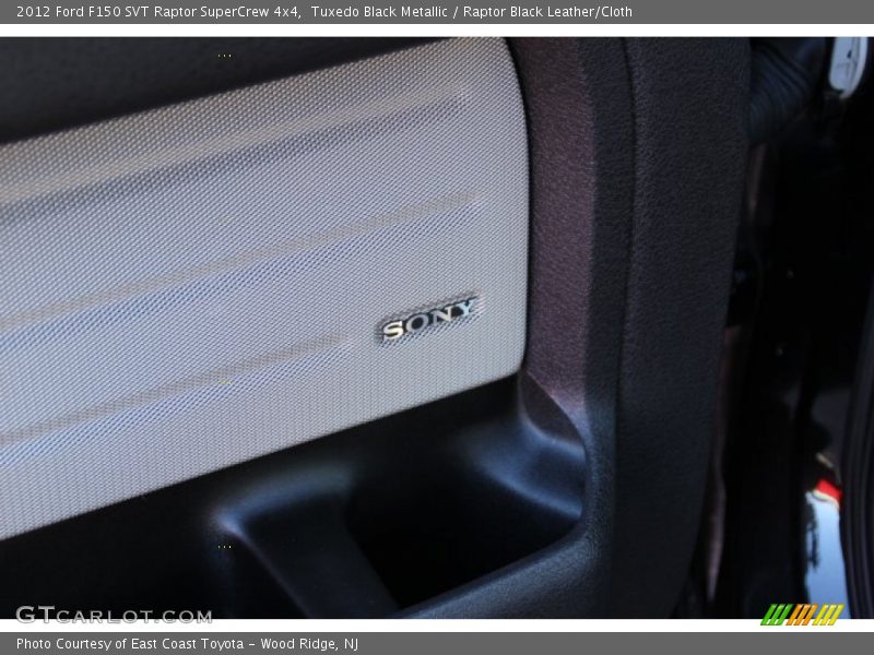 Tuxedo Black Metallic / Raptor Black Leather/Cloth 2012 Ford F150 SVT Raptor SuperCrew 4x4