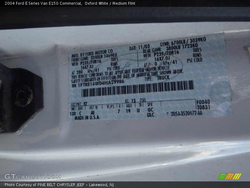 Oxford White / Medium Flint 2004 Ford E Series Van E150 Commercial