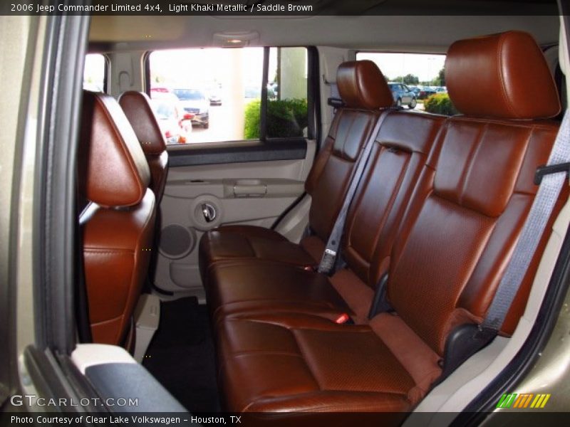 Rear Seat of 2006 Commander Limited 4x4